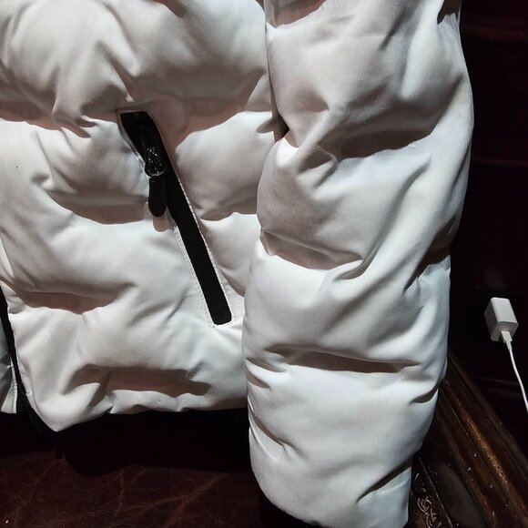 Girls Rule White Puffer / winter Jacket - Picture 5 of 16